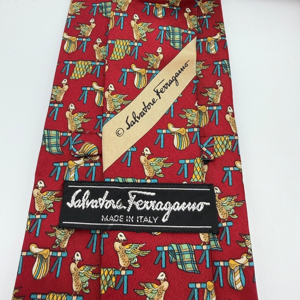Salvatore Ferragamo Tie Mens OS‎ Red Silk Bird Saddle Equestrian Print Italy